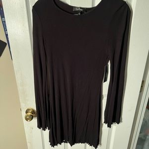Lulu’s long sleeve black dress